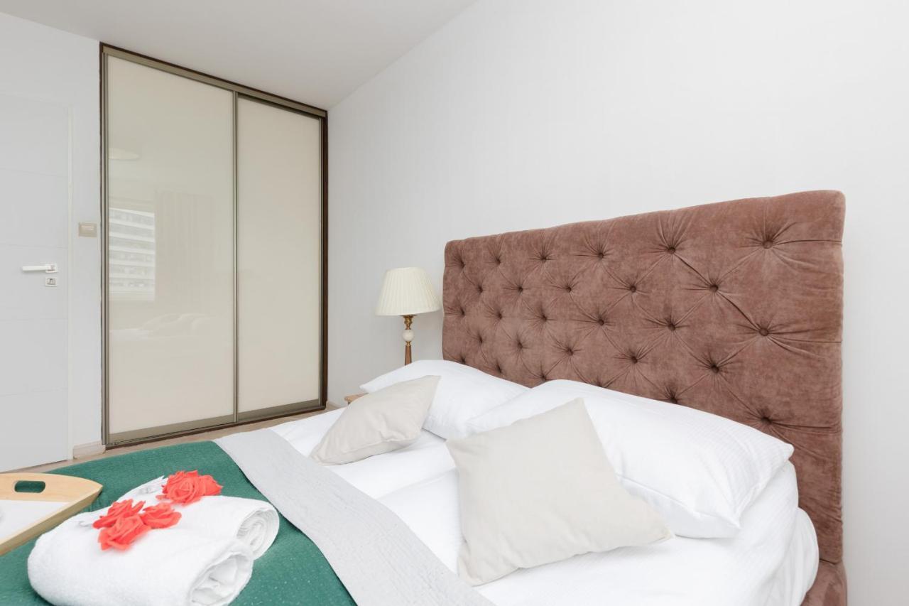 Zlota Apartment Center Of Warsaw By Noclegi Renters エクステリア 写真